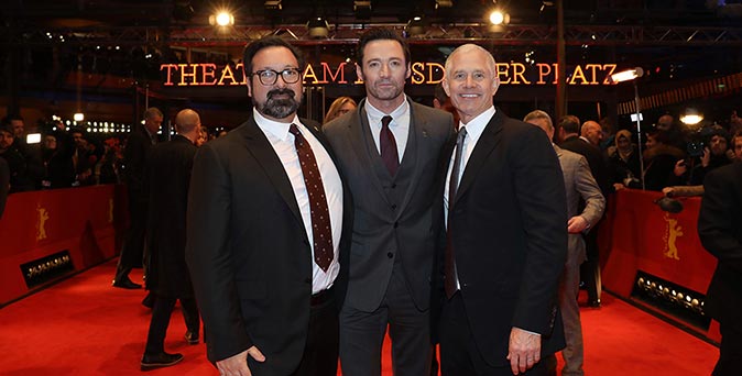 งานเปิดตัวหนัง ผู้กำกับและนักแสดง Logan เดินพรมแดงที่งาน Berlin Film Festival ครั้งที่ 67